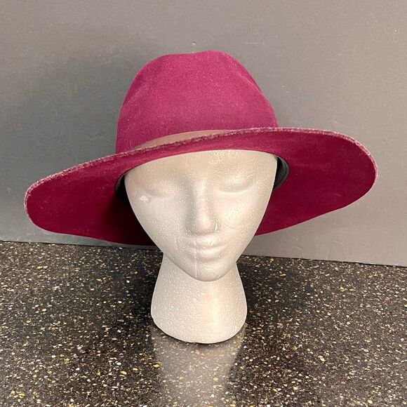 Otte Wool Hat | Burgundy main image 10